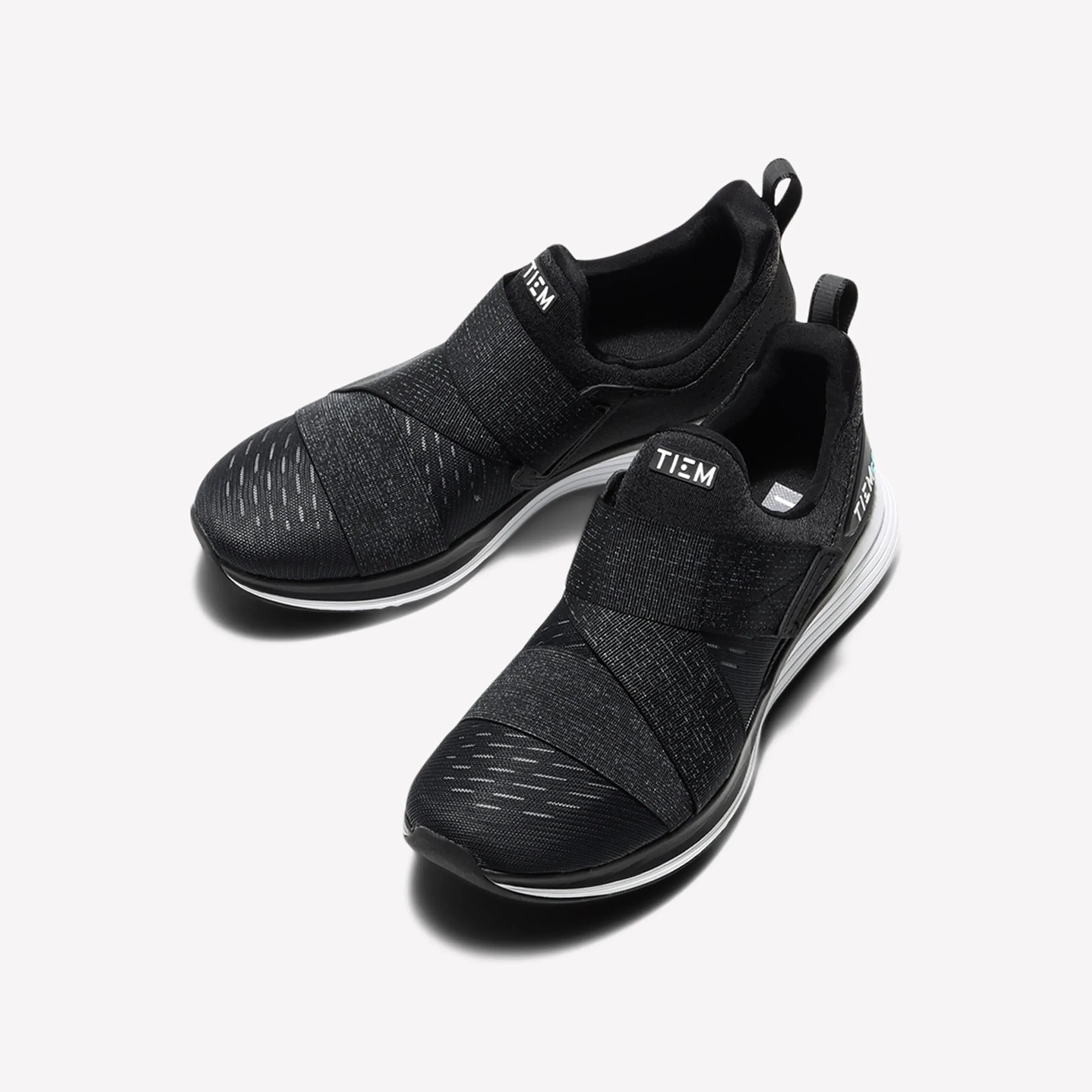 Latus - Jet Black