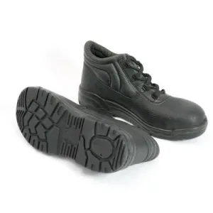 Padded Basic  S1-P Safety Boot. New. Black.