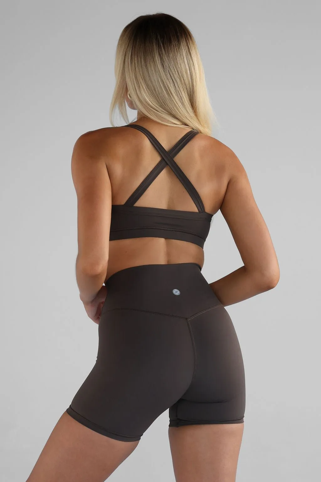 SCULPT Cross Back Crop - Dark Chocolate