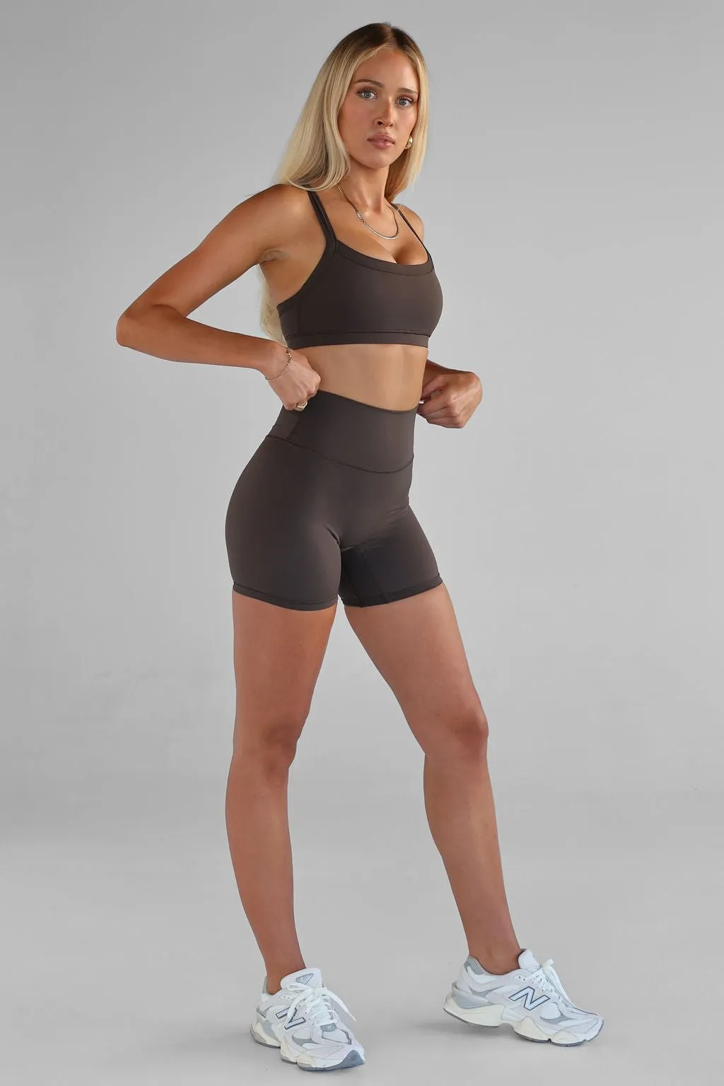 SCULPT Cross Back Crop - Dark Chocolate